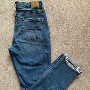 American Eagle Mom Jean
